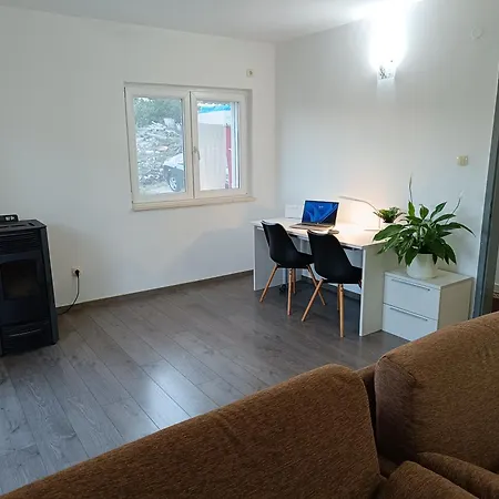 Apartments Frano I Franka By The Sea Apartment *