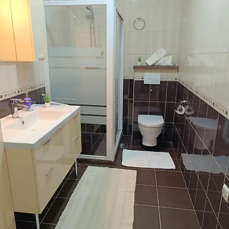 Frano I Franka By The Sea Apartmán