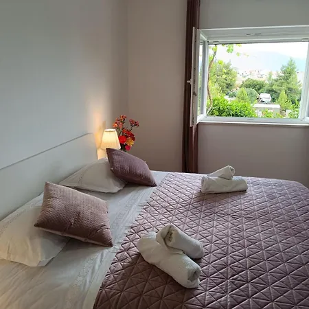 Apartments Frano I Franka By The Sea Apartment *